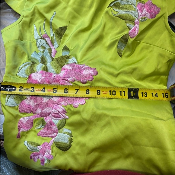 Fehaute Green Flutter Sleeve Asymmetrical Dress - Picture 3 of 4